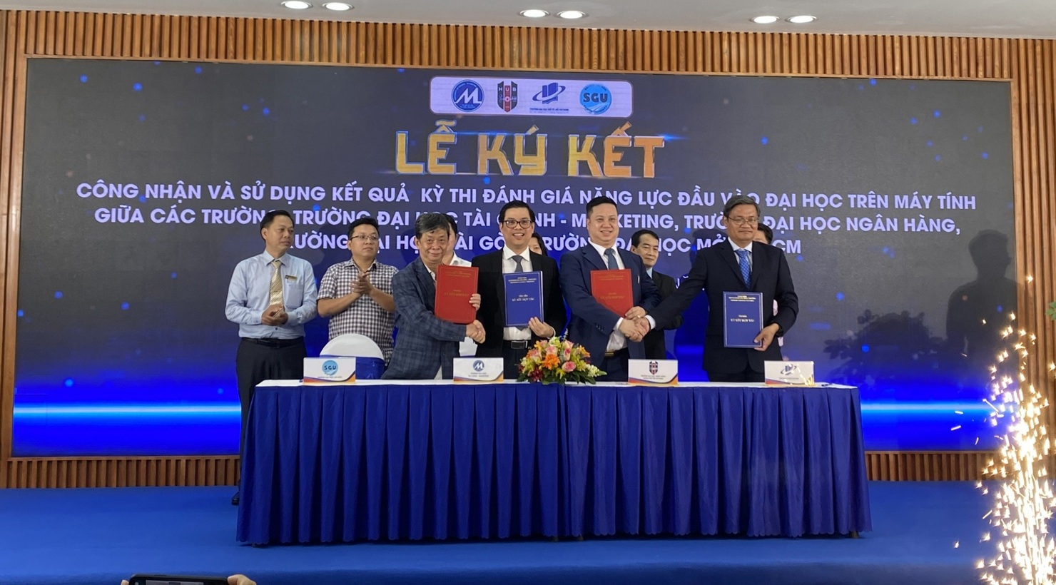 Lễ ký kết sử dụng kết quả kỳ thi giữa 04 trường Đại học. Ảnh: Công Danh