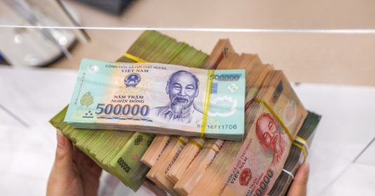 Ngân hàng Nhà nước muốn "siết" cho vay sân sau, sở hữu chéo. Ảnh: Trọng Hiếu.