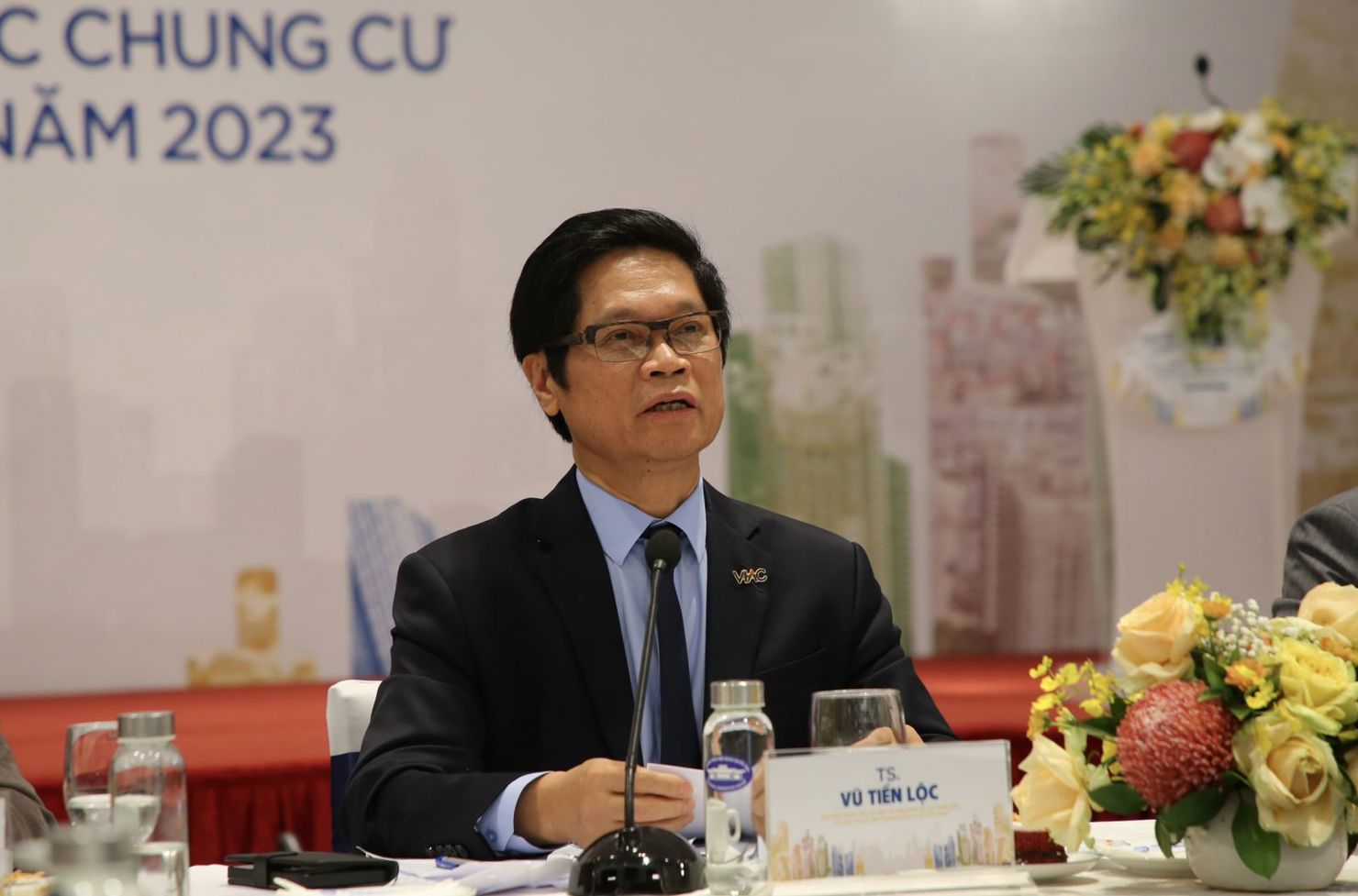 TS. Vũ Tiến Lộc - Đại biểu Quốc hội, Uỷ viên Uỷ ban Kinh tế của Quốc hội, Chủ tịch Trung tâm Trọng tài Quốc tế Việt Nam (VIAC).