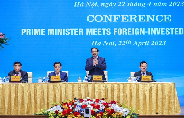 Thủ tướng Phạm Minh Chính tại Hội nghị gặp mặt các nhà đầu tư nước ngoài - Ảnh: VGP/Nhật Bắc
