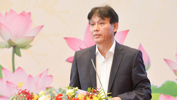 Phó Tổng cục trưởng Tổng Cục Thuế Đặng Ngọc Minh phát biểu tại hội thảo. Ảnh: Hồ Long
