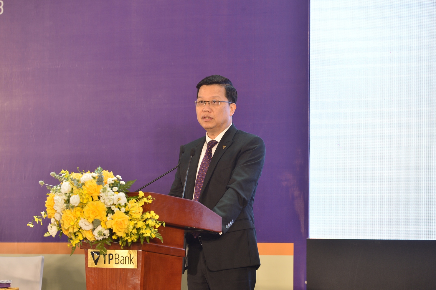 &Ocirc;ng Đỗ Minh Ph&uacute; - Chủ tịch Hội đồng quản trị TPBank ph&aacute;t biểu tại Đại hội đồng cổ đ&ocirc;ng thường ni&ecirc;n 2023.