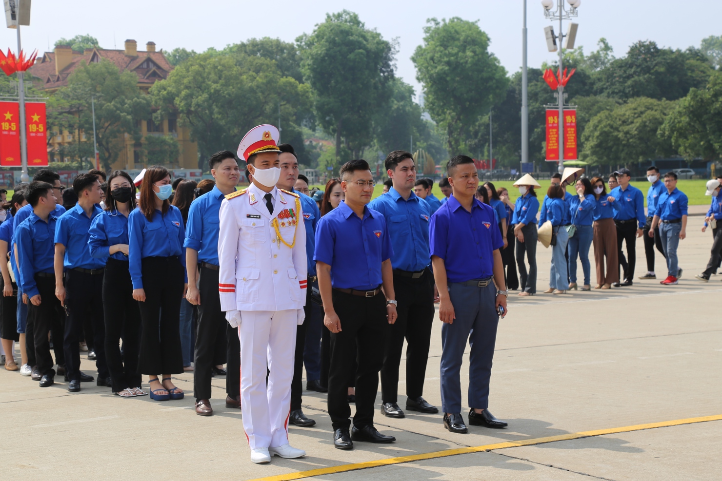C&aacute;c đo&agrave;n vi&ecirc;n, thanh ni&ecirc;n tham dự chương tr&igrave;nh.&nbsp;Ảnh: Gia H&acirc;n
