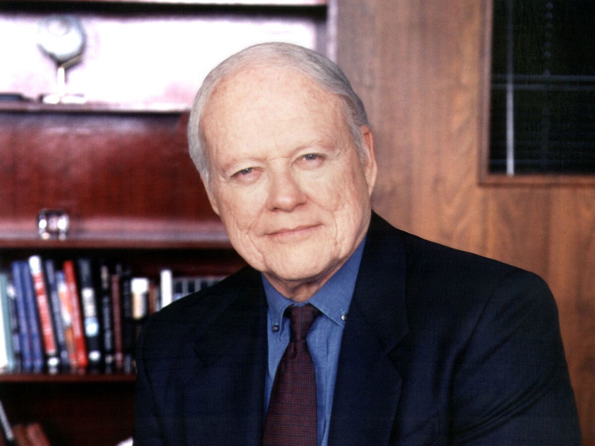 William J. O'Neil - cha đẻ của mô hình CANSLIM được hàng tỷ nhà đầu tư sử dụng.