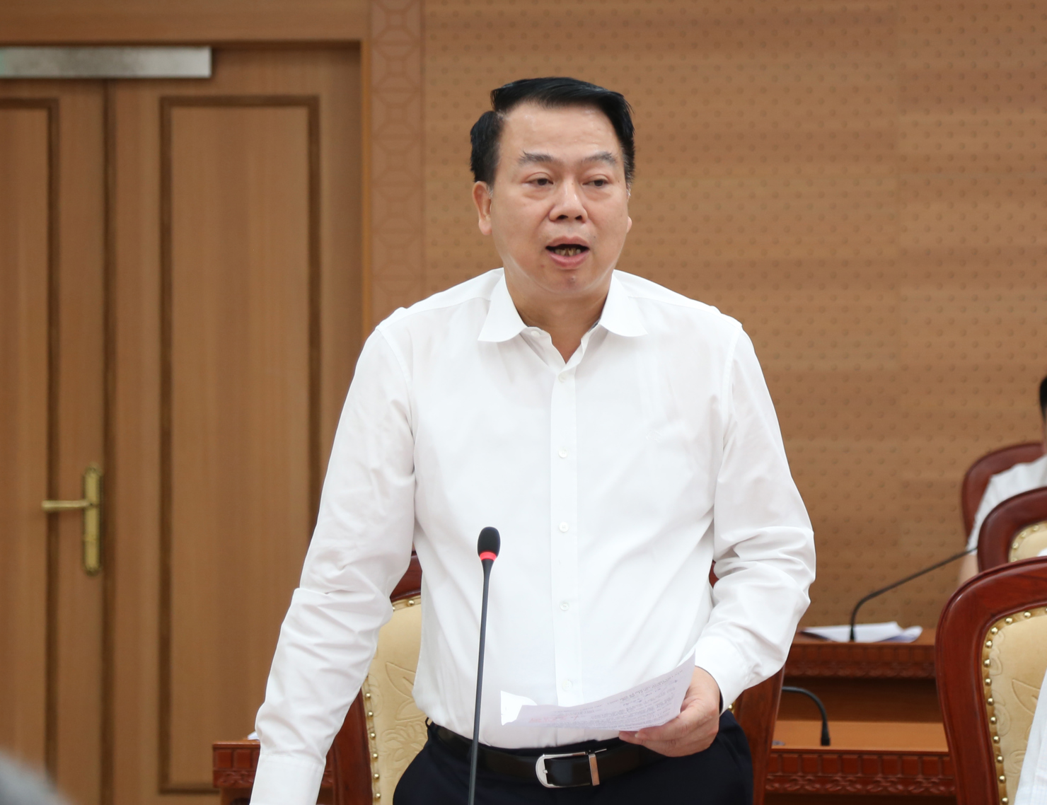 Thứ trưởng Bộ T&agrave;i ch&iacute;nh Nguyễn Đức Chi chủ tr&igrave; Hội nghị giao ban.&nbsp;