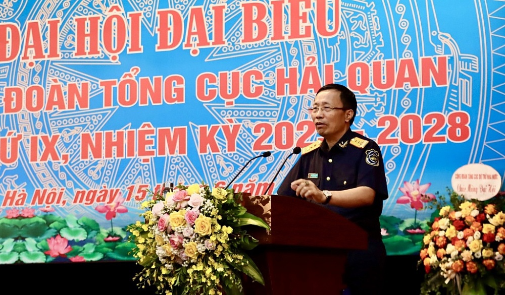 Tổng cục trưởng Tổng cục Hải quan Nguyễn Văn Cẩn phát biểu chỉ đạo Đại hội.
