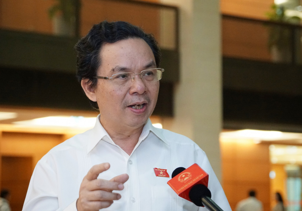 GS.TS. Ho&agrave;ng Văn Cường