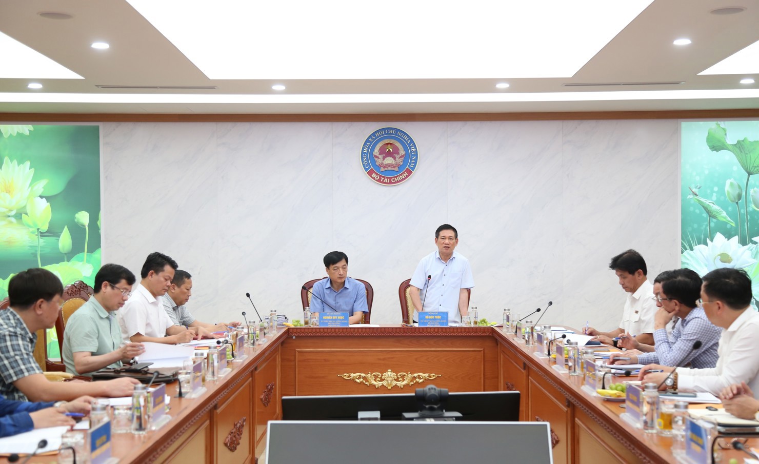 Bộ trưởng Hồ Đức Phớc ph&aacute;t biểu tại buổi l&agrave;m việc với Tổ c&ocirc;ng t&aacute;c triển khai Đề &aacute;n 06/CP .