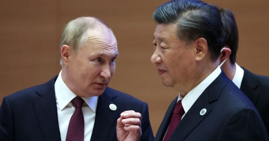 Moscow ngày càng trở nên phụ thuộc vào Trung Quốc khi cuộc chiến ở Ukraine kéo dài. Ảnh: SERGEI BOBYLYOV/Getty Images