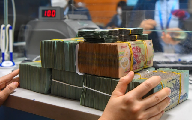 Ng&agrave;nh Ng&acirc;n h&agrave;ng đ&atilde; c&oacute; nhiều giải ph&aacute;p gi&uacute;p doanh nghiệp mau ch&oacute;ng phục hồi hoạt động sản xuất kinh doanh.&nbsp;