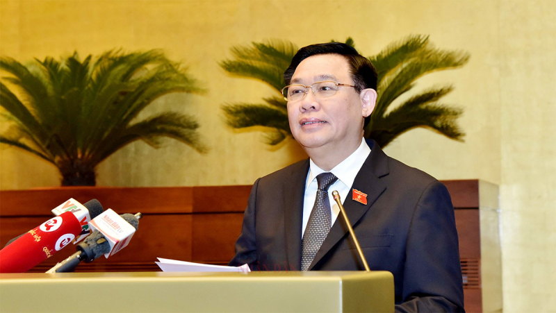 Chủ tịch Quốc hội Vương Đ&igrave;nh Huệ ph&aacute;t biểu. Ảnh: L&acirc;m Hiển
