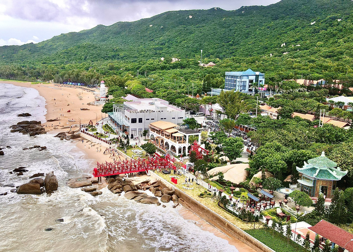 Trân Châu Beach & Resort nhìn từ trên cao. Ảnh: KN Group.