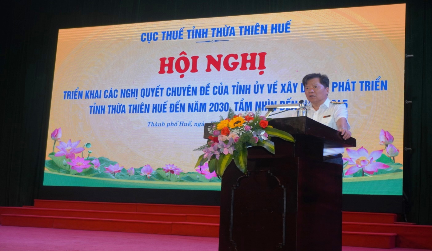 B&iacute; thư Đảng ủy, Cục trưởng Cục thuế Thừa Thi&ecirc;n Huế H&agrave; Văn Khoa ph&aacute;t biểu tại Hội nghị