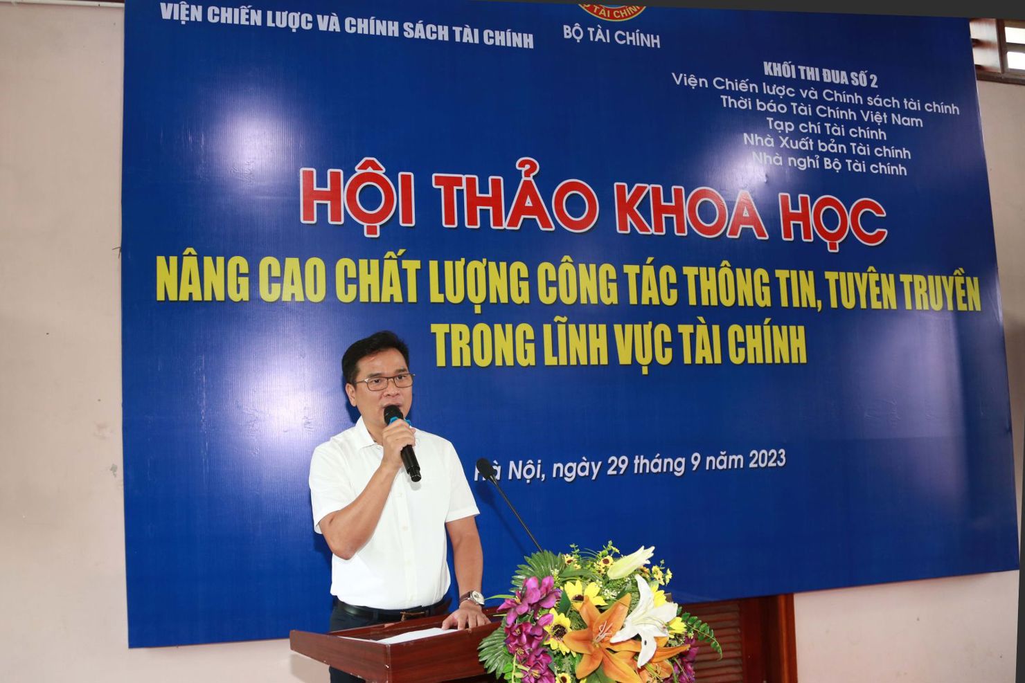 Ông Nguyễn Như Quỳnh, Viện trưởng Viện Chiến lược và Chính sách tài chính phát biểu tại Hội thảo