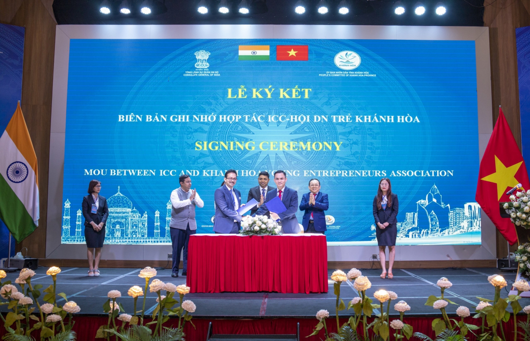 Ký kết ghi nhớ hợp tác giữa Hội Doanh nhân trẻ Khánh Hòa với Hiệp hội Doanh nghiệp Ấn Độ.