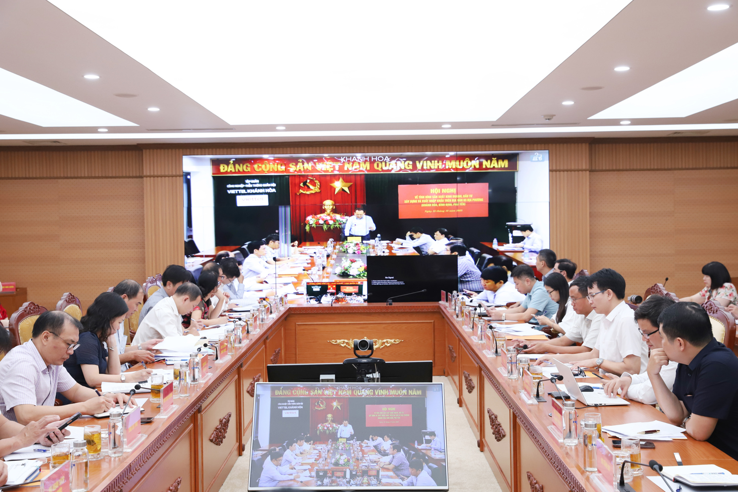 Hội nghị được tổ chức theo h&igrave;nh thức trực tuyến. Ảnh: Gia H&acirc;n