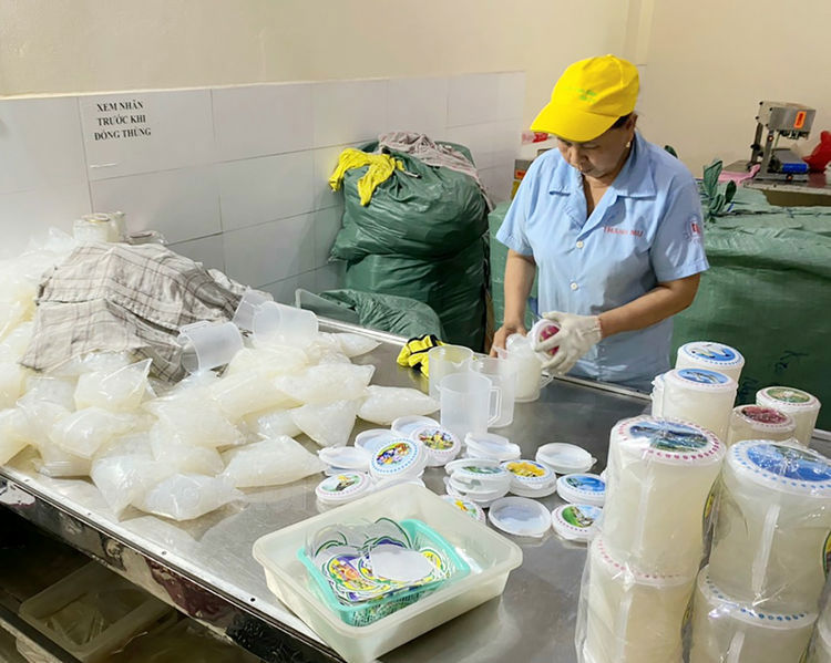Toàn tỉnh Bến Tre đạt mục tiêu có ít nhất 200 sản phẩm OCOP đạt tiêu chuẩn 3 sao trở lên. Anh: Thanh Ngân