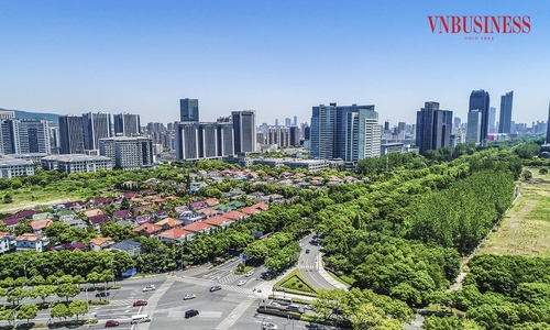 Tồn kho lớn đang tạo áp lực không nhỏ lên các doanh nghiệp bất động sản (Ảnh: Hòa Phạm).