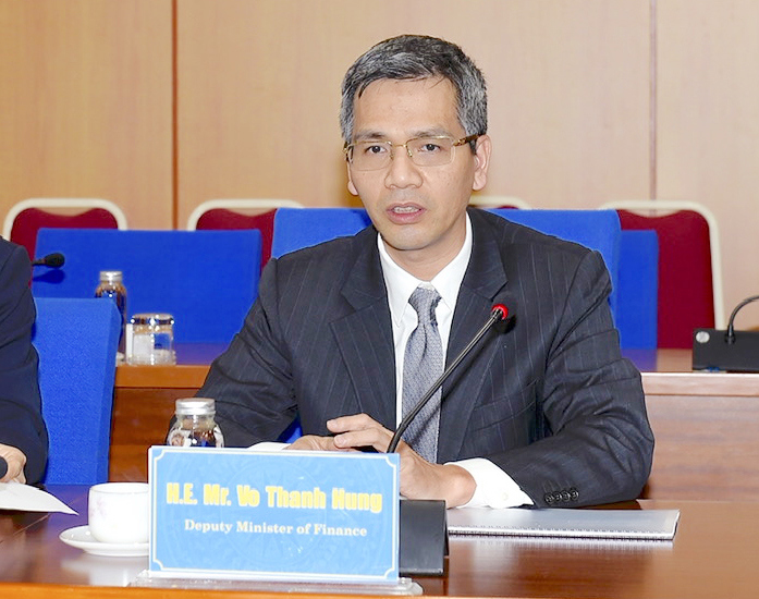 Thứ trưởng Võ Thành Hưng phát biểu tại buổi tiếp. 