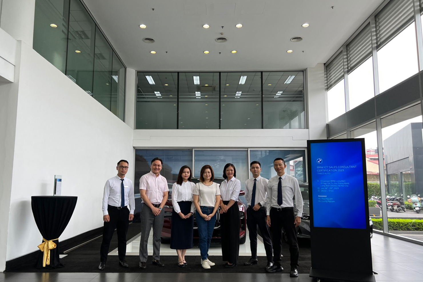 ICT là Chương trình Đào tạo cấp Chứng chỉ Quốc tế do chuyên gia Tập đoàn BMW trực tiếp giảng dạy dành cho nhà phân phối trên toàn thế giới.
