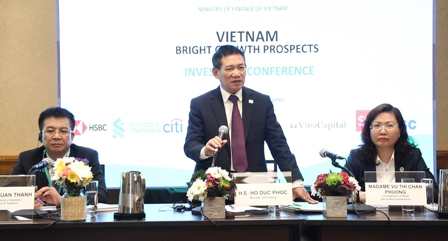 Bộ trưởng Hồ Đức Phớc chủ tr&igrave; Hội nghị tiếp x&uacute;c nh&agrave; đầu tư tại Hoa Kỳ.