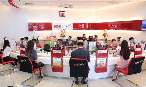 Nhiều ngân hàng không chỉ tích cực cho vay các dự án xanh, mà ngày càng mở rộng quy mô tín dụng xanh thông qua việc huy động vốn từ các định chế tài chính nước ngoài.