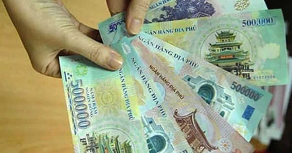 Tiền âm phủ giống tiền thật rất dễ khiến người khác lợi dụng tráo đổi tiền.
