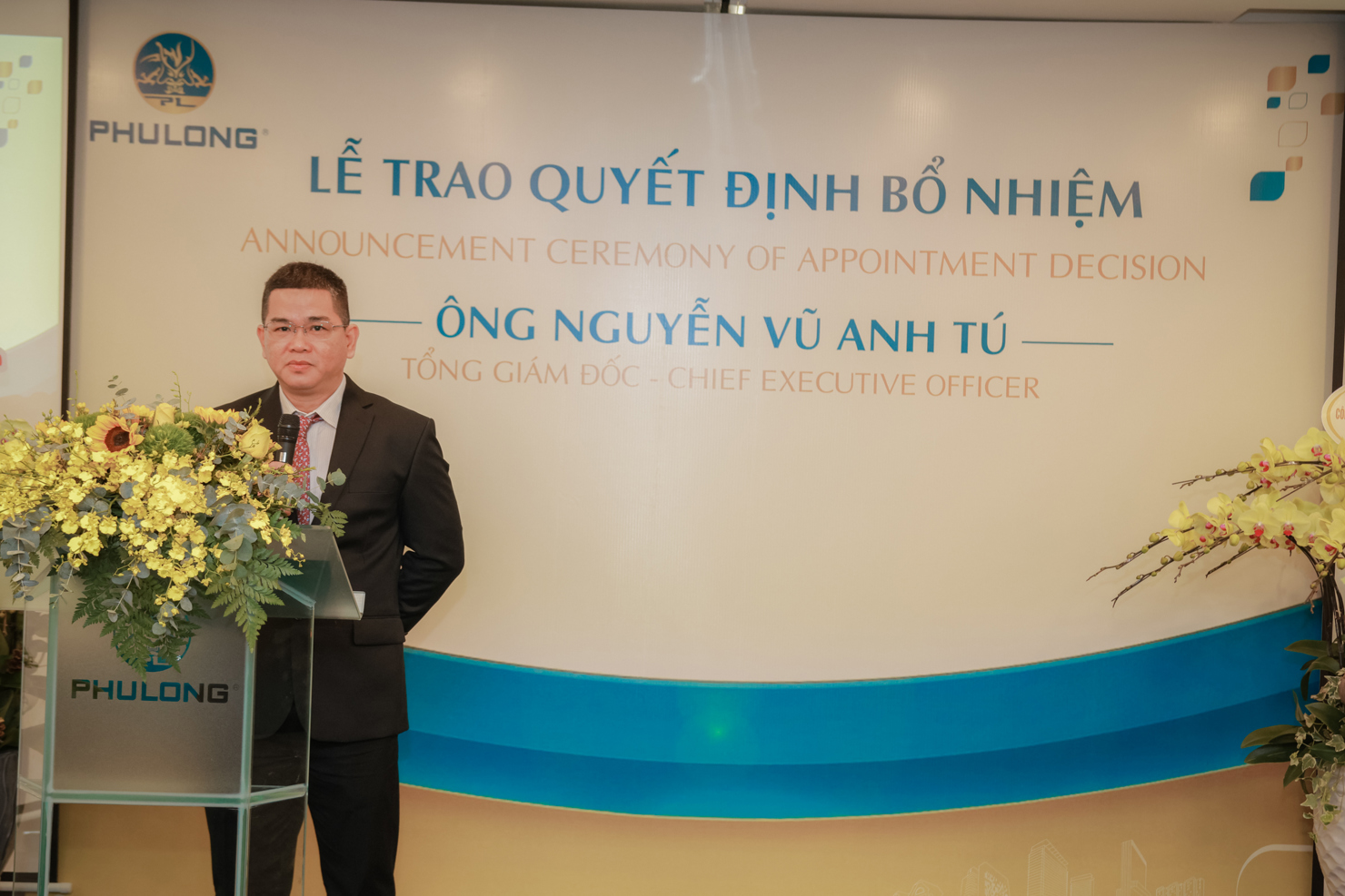 &Ocirc;ng Nguyễn Vũ Anh T&uacute; - T&acirc;n Tổng Gi&aacute;m đốc C&ocirc;ng ty Ph&uacute; Long ph&aacute;t biểu nhận nhiệm vụ. Ảnh: Ph&uacute; Long