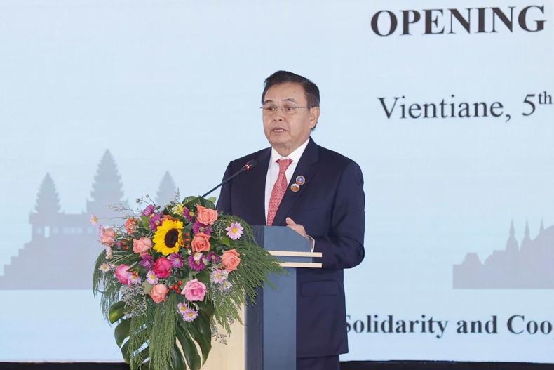 Chủ tịch Quốc hội nước Cộng h&ograve;a d&acirc;n chủ nh&acirc;n d&acirc;n L&agrave;o Saysomphone Phomvihane ph&aacute;t biểu. Ảnh: quochoi.vn