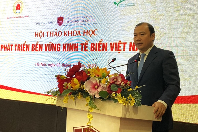 PGS.TS. Lê Hải Bình, Phó trưởng Ban Tuyên giáo Trung ương phát biểu tại Hội thảo. 