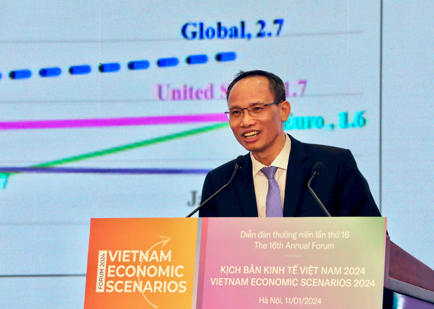 TS. Cấn Văn Lực - Thành viên Hội đồng Tư vấn Chính sách Tài chính Tiền tệ Quốc gia.