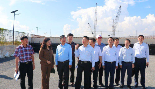 Bộ trưởng Bộ Tài chính Hồ Đức Phớc kiểm tra các dự án đầu tư công tại Đồng Nai, ngày 14/5/2023