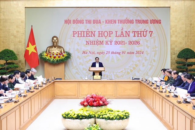 Thủ tướng yêu cầu bám sát chủ đề điều hành "Kỷ cương trách nhiệm, chủ động kịp thời, tăng tốc sáng tạo, hiệu quả bền vững" của Chính phủ; khuyến khích tinh thần dám nghĩ, dám làm, dám chịu trách nhiệm vì lợi ích chung. Ảnh: VGP/Nhật Bắc