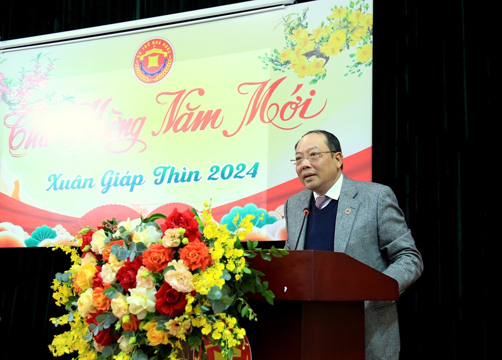 Tổng cục trưởng Vũ Xuân Bách phát biểu tại buổi gặp mặt. Ảnh: Văn Trường