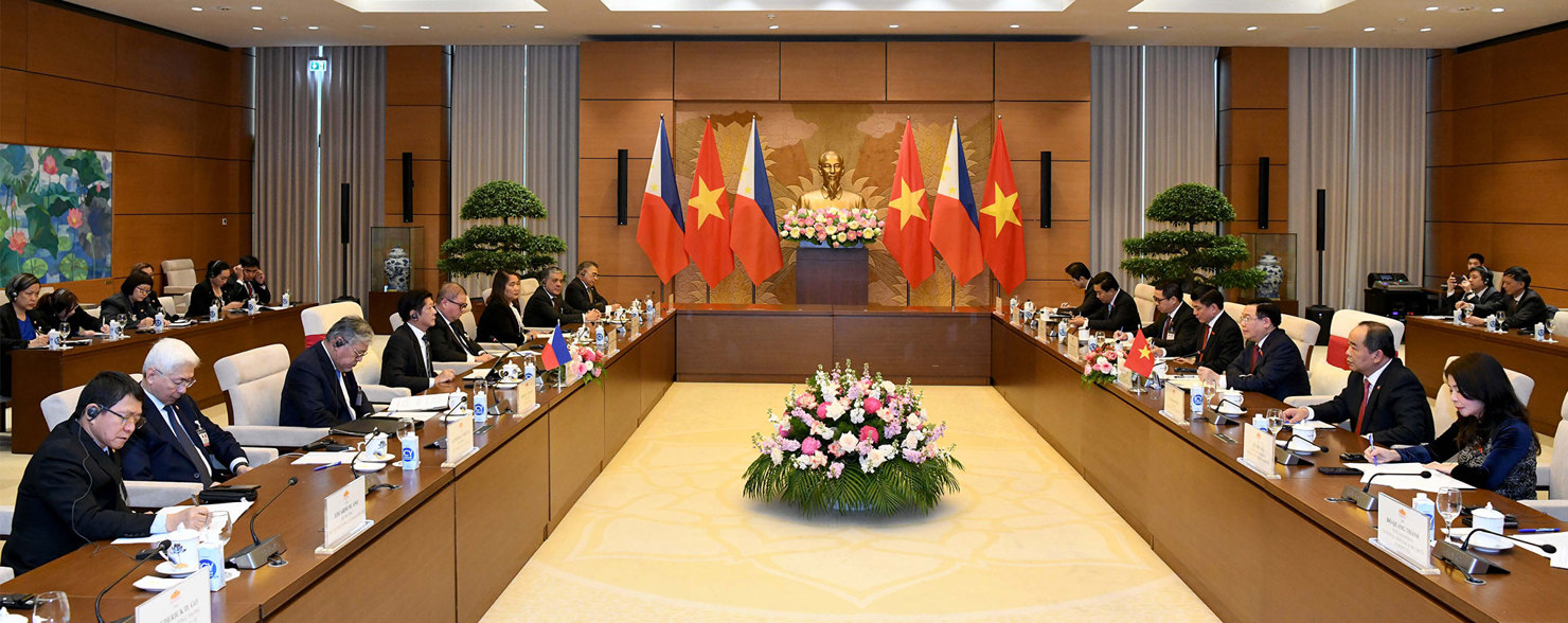 Quang cảnh buổi hội kiến. Ảnh: Lâm Hiển