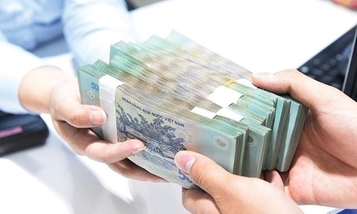 Cận Tết là thời điểm nhiều ngân hàng thúc đẩy tín dụng ưu đãi dành cho lĩnh vực tiêu dùng, phục vụ đời sống.