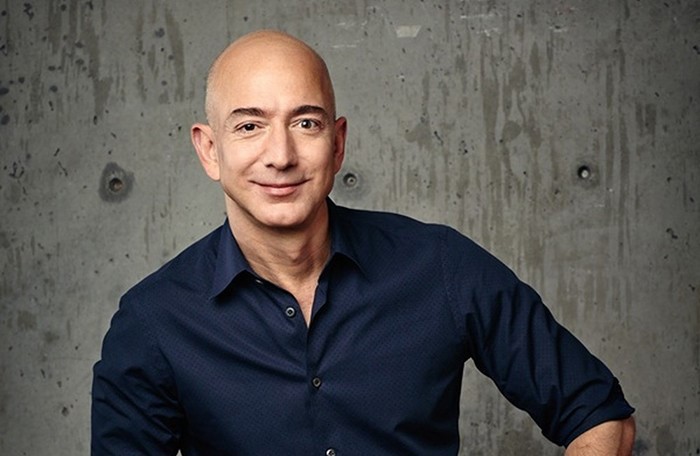 Tỷ phú Jeff Bezos, người giàu nhất Mexico sinh vào năm Canh Thìn 1940.