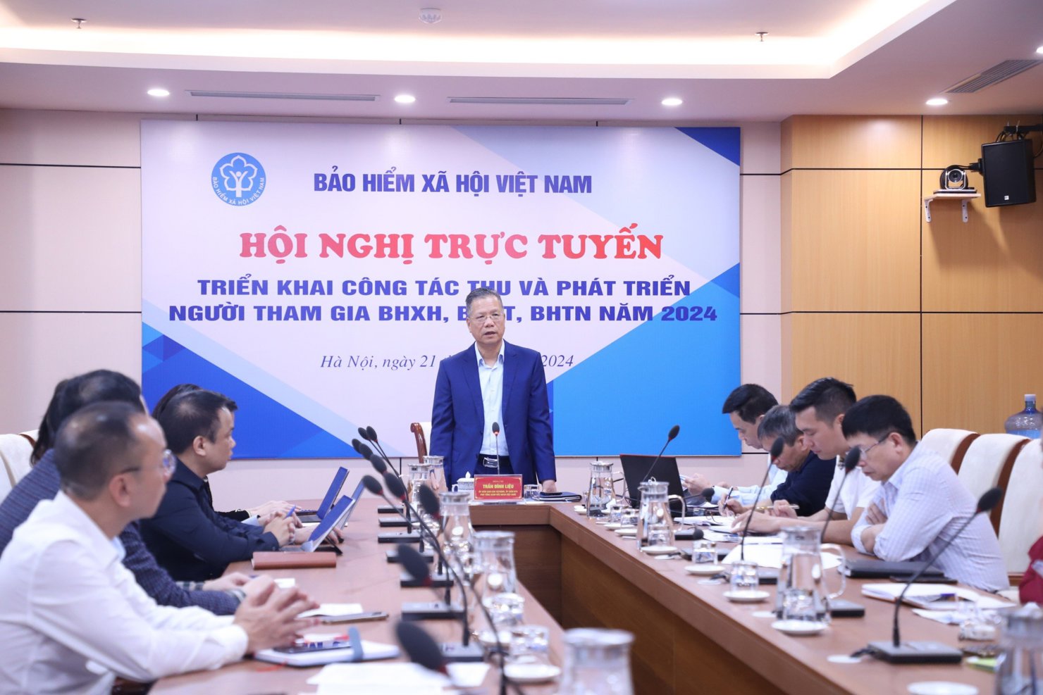 Phó Tổng Giám đốc BHXH Việt Nam Trần Đình Liệu chủ trì Hội nghị trực tuyến triển khai công tác thu và phát triển người tham gia BHXH, BHYT, BHTN.