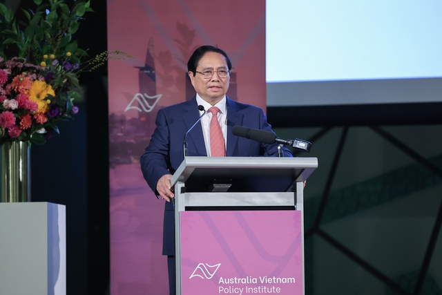 Thủ tướng vui mừng thông báo dự kiến trong chuyến thăm Australia, hai bên dự kiến sẽ tuyên bố nâng cấp quan hệ song phương, qua đó đưa quan hệ hai nước ngày càng đi vào chiều sâu, thực chất và hiệu quả hơn - Ảnh: VGP/Nhật Bắc