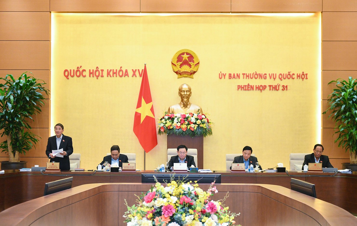 Phó Chủ tịch Quốc hội Nguyễn Đức Hải phát biểu tại Phiên họp thứ 31 (sáng 14/3).