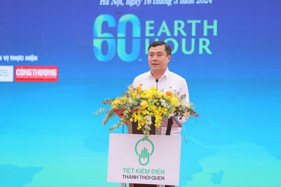 Thứ trưởng Bộ C&ocirc;ng Thương Nguyễn Sinh Nhật T&acirc;n ph&aacute;t biểu tại buổi Lễ.