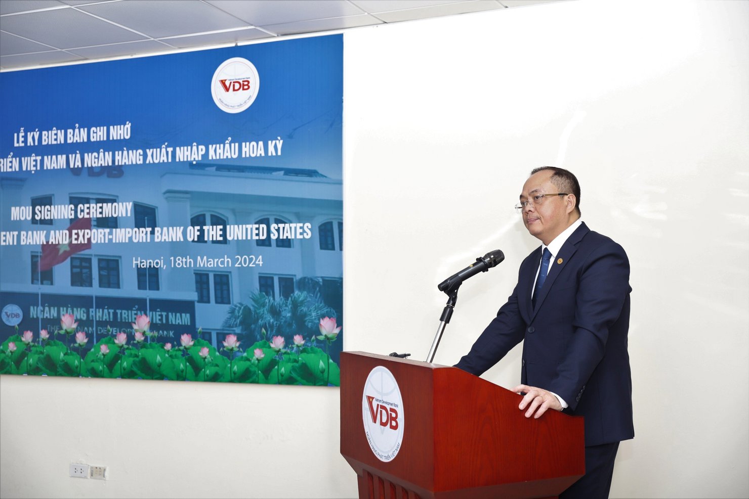 Ông Lê Văn Hoan - Chủ tịch Hội đồng quản trị VDB phát biểu tại Lễ Ký kết.