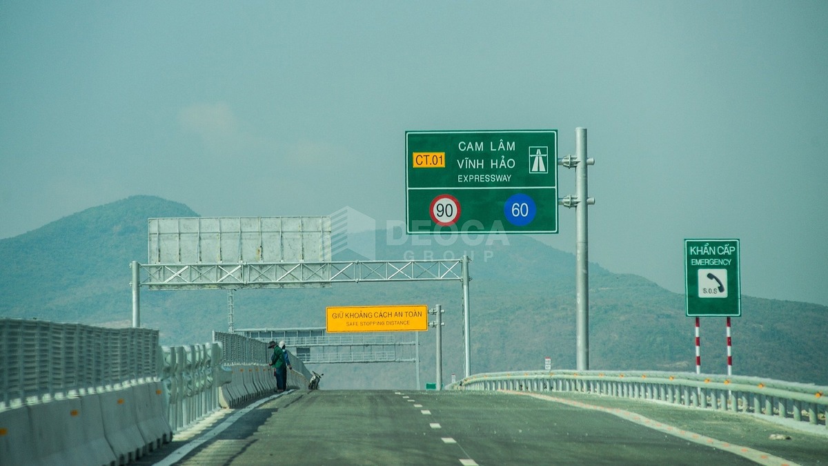 Cao tốc Cam L&acirc;m - Vĩnh Hảo do li&ecirc;n danh Tập đo&agrave;n Đ&egrave;o Cả - C&ocirc;ng ty 194 thực hiện sắp đưa v&agrave;o vận h&agrave;nh. Ảnh: