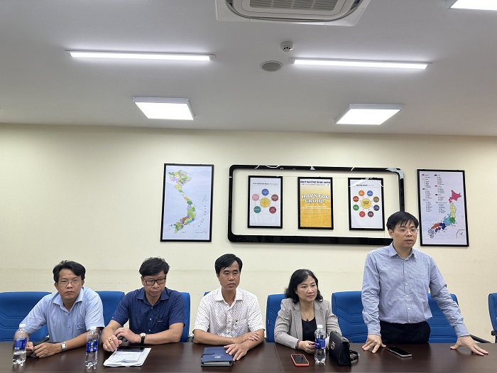 PGS.TS. Phạm Tiến Đạt - Hiệu trưởng Trường UFM phát biểu tại buổi làm việc.