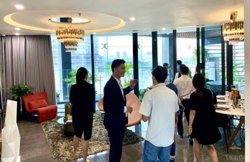 Các dự án công bố ra thị trường TP. Hồ Chí Minh gần như không còn sản phẩm giá bình dân. Ảnh: LV
