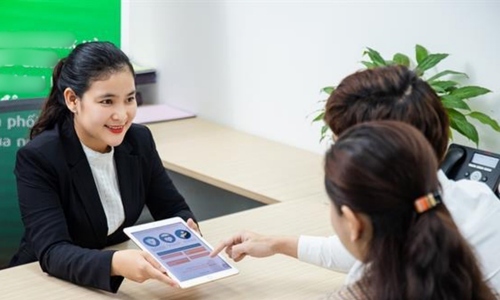 Luật Các tổ chức tín dụng 2024 có hiệu lực vào ngày 1/7 tới có thể gây ra nhiều thách thức hơn đối với doanh thu mảng bancassurance trong năm 2024.