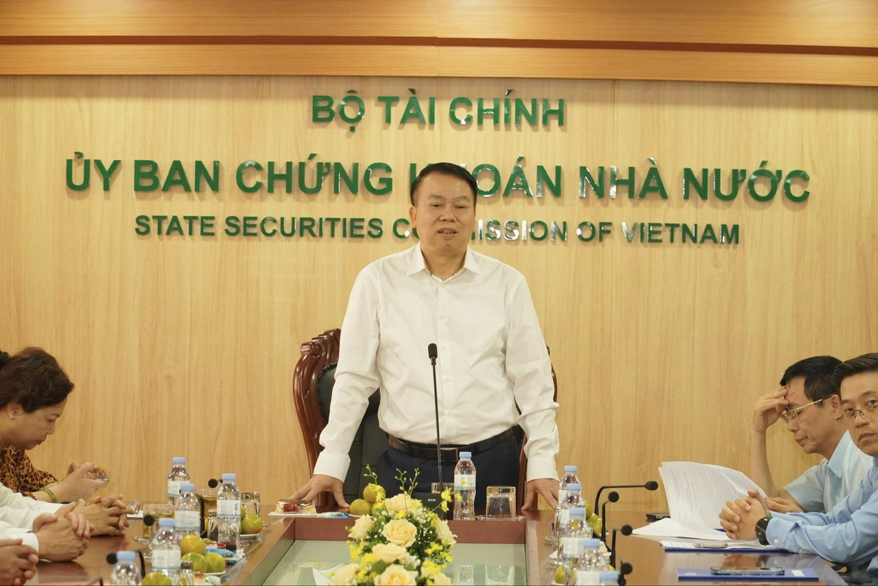 Thứ trưởng Nguyễn Đức Chi phát biểu tại Lê Công bố Quyết định.