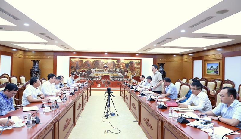 Quang cảnh Hội nghị Ban Thường vụ Đảng ủy Bộ Tài chính tháng 5/2024 (ngày 17/5/2024).