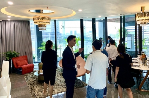 Thị trường bất động sản sẽ phục hồi và phát triển trở lại từ khoảng cuối năm 2024. Ảnh: LV
