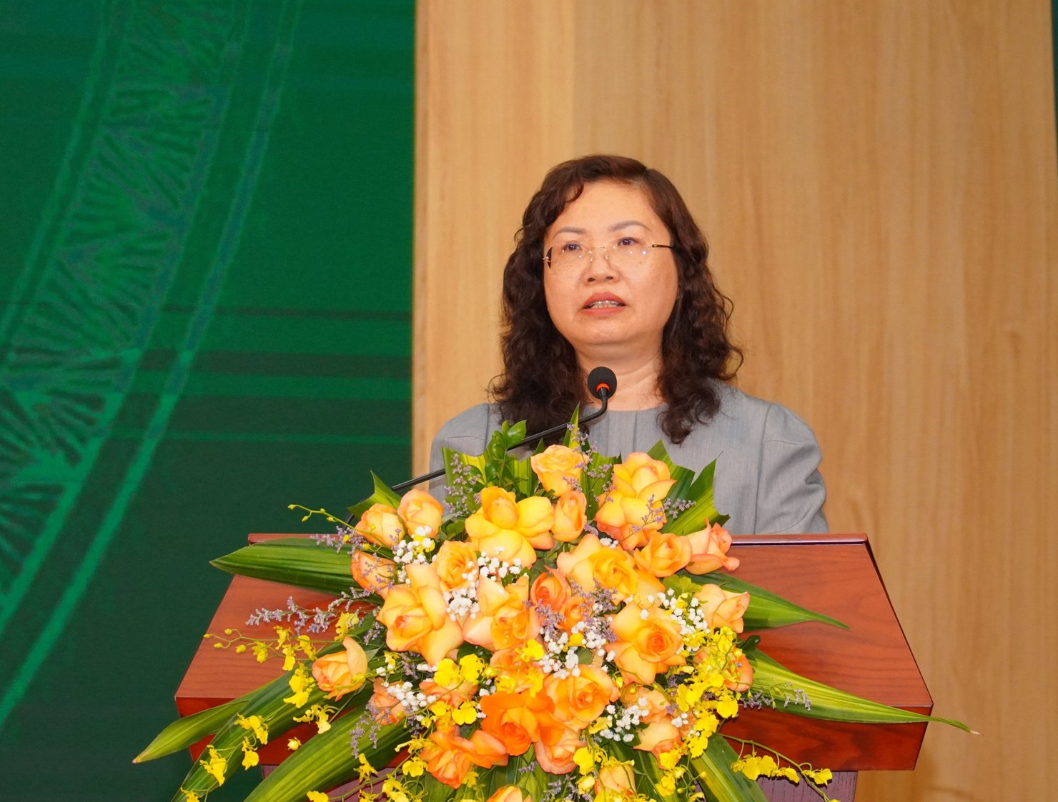 Bí thư Đảng ủy cơ quan, Chủ tịch UBCKNN Vũ Thị Chân Phương phát biểu tại buổi lễ.